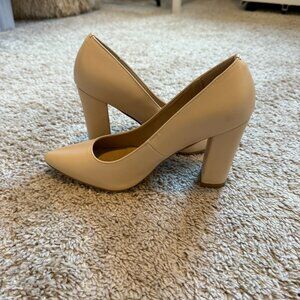IDIFU Chunky Heel Pumps Women's Size US 8 Beige Leather Slip-on Pointed-Toe